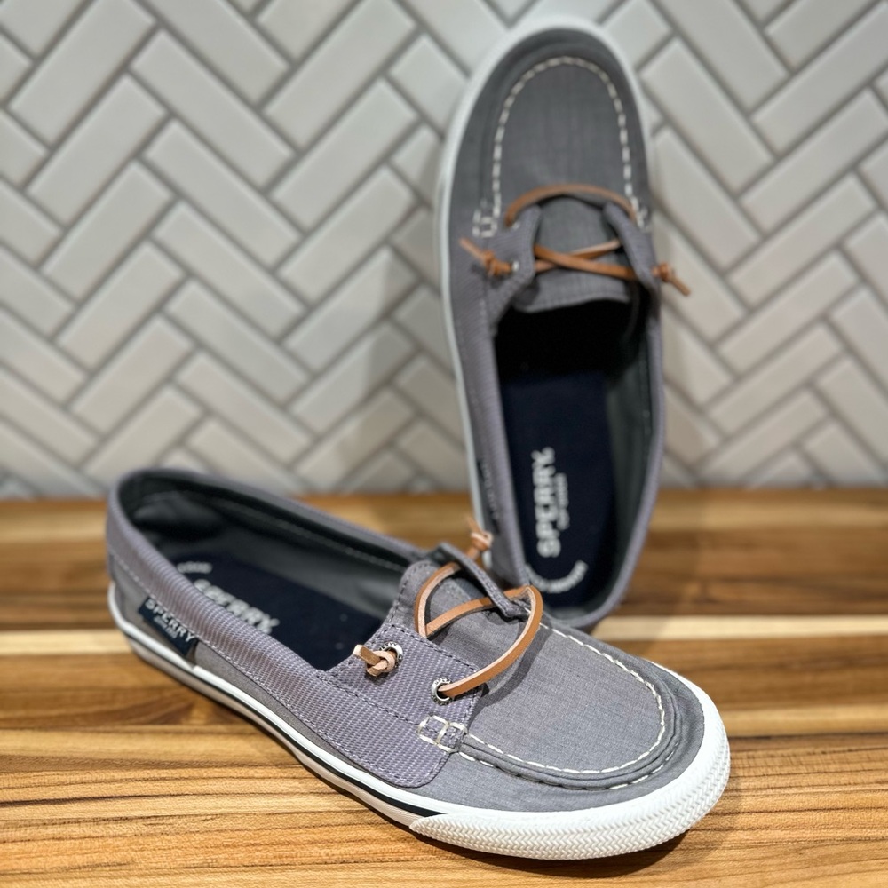 Sperry Women’s Lounge Away Boat Shoes - Grey, Size 7.5 EUC